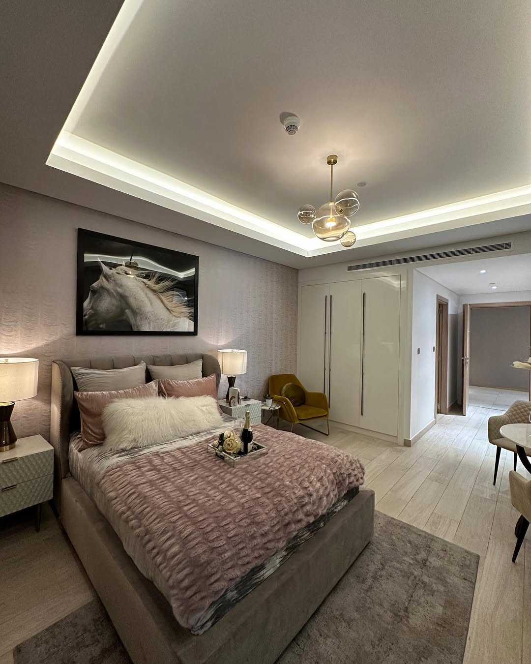 Luxury Designer Apartment - Dubai Marina/Downtown - Image 4