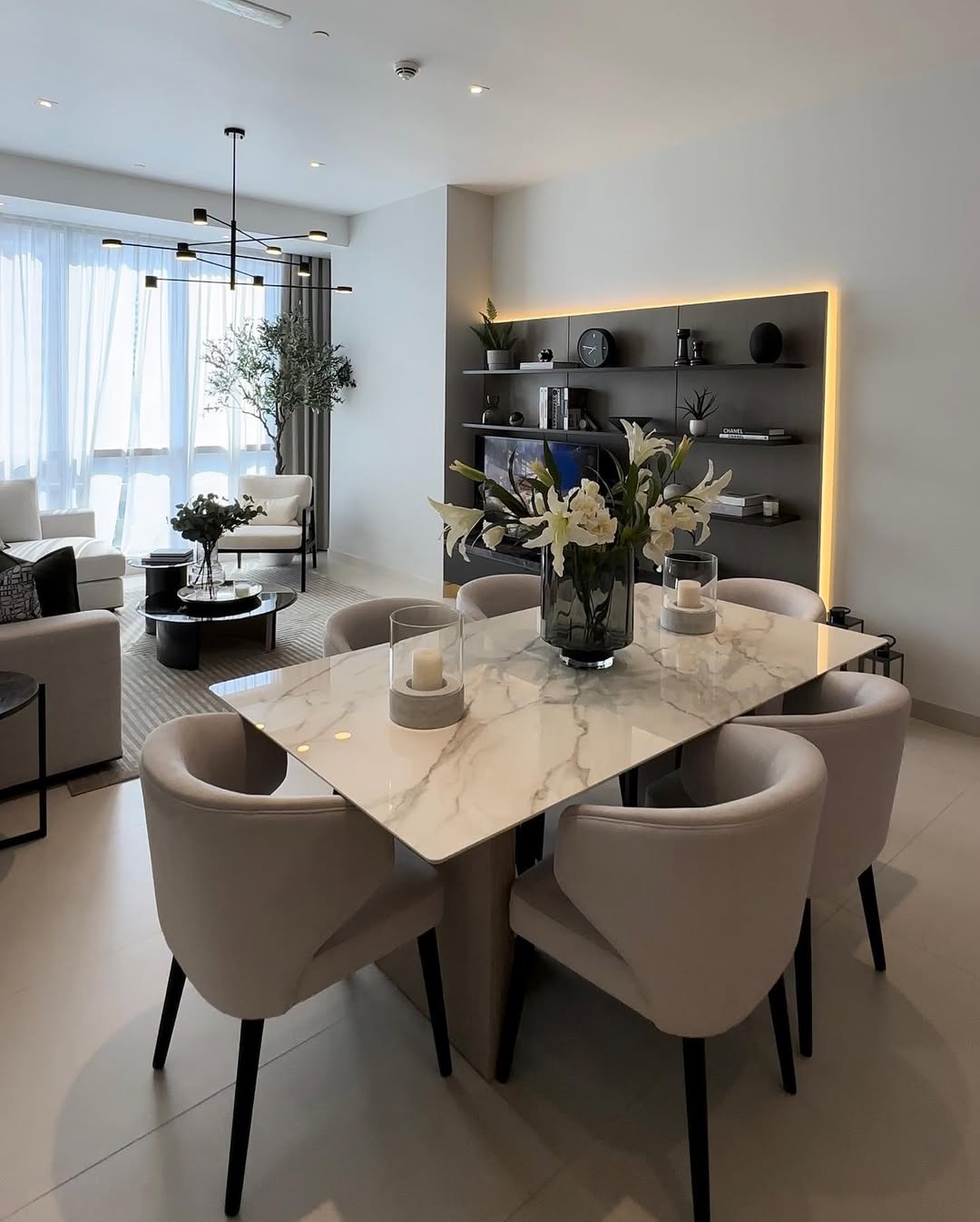 Dubai Living Room - Image 1