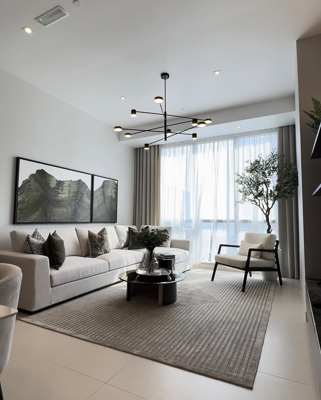 Dubai Living Room - Image 5