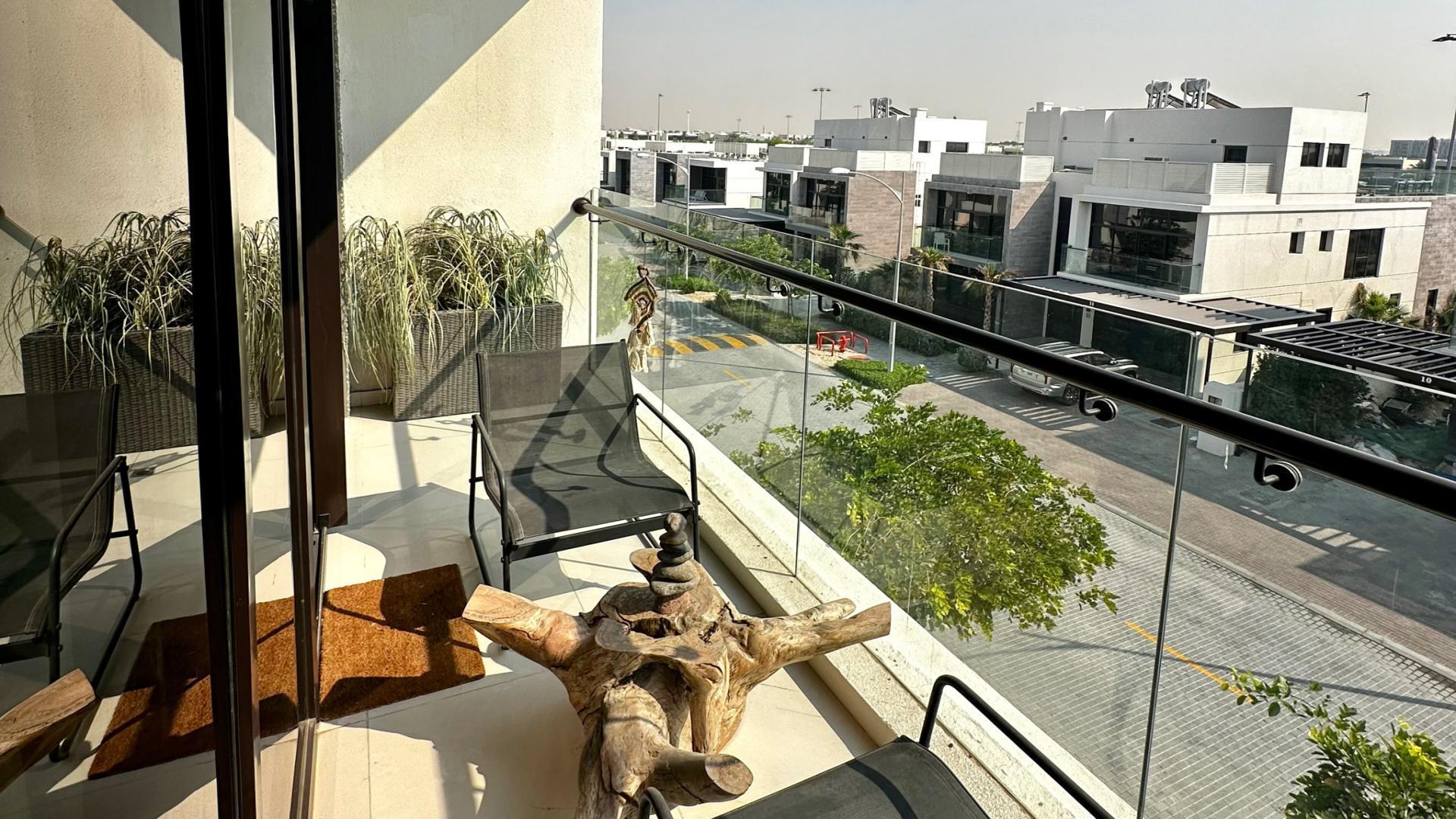 Exclusive 3-Bedroom Home in Veneto Villas, Damac Hills for Sale - Image 6