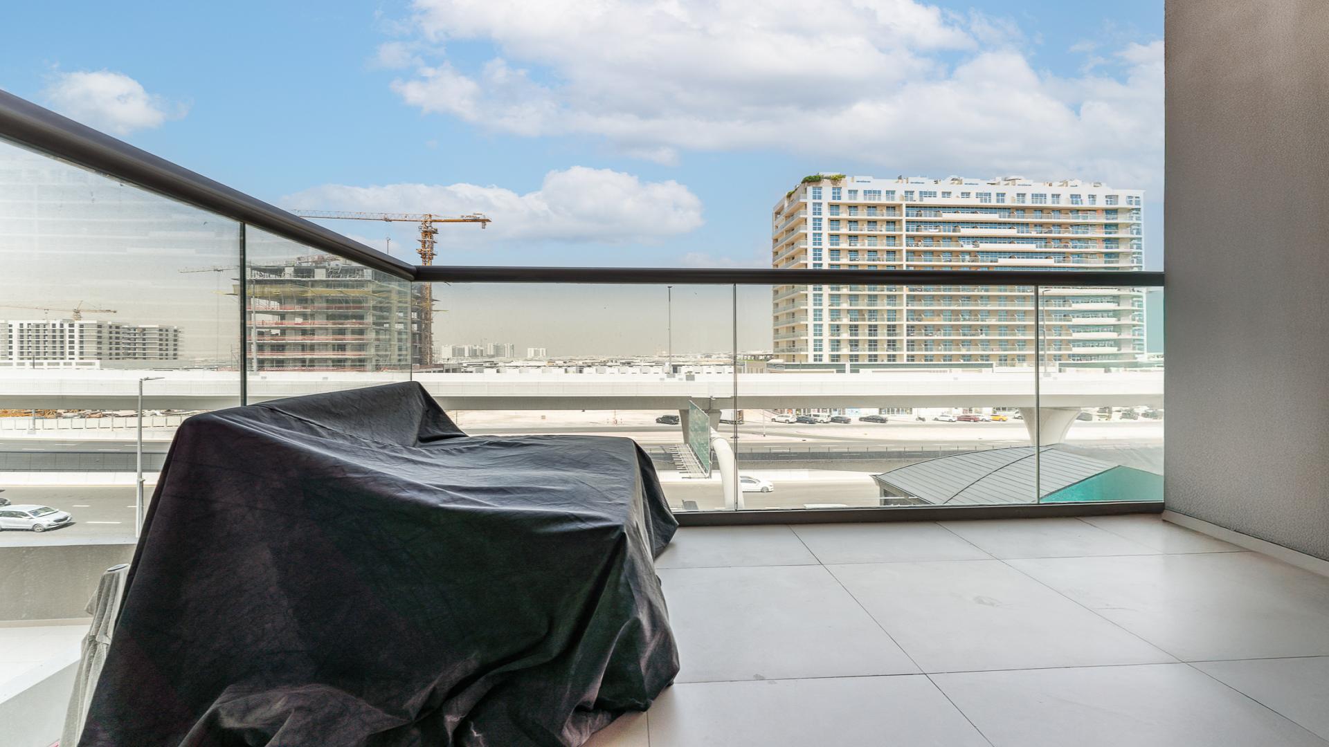 Vacant 1-Bed Apartment at East 40 - Image 7