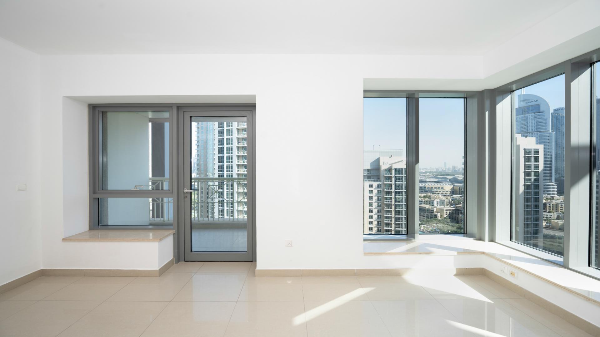 High-Floor Apartment with Full Burj Khalifa View in 29 Boulevard - Image 6