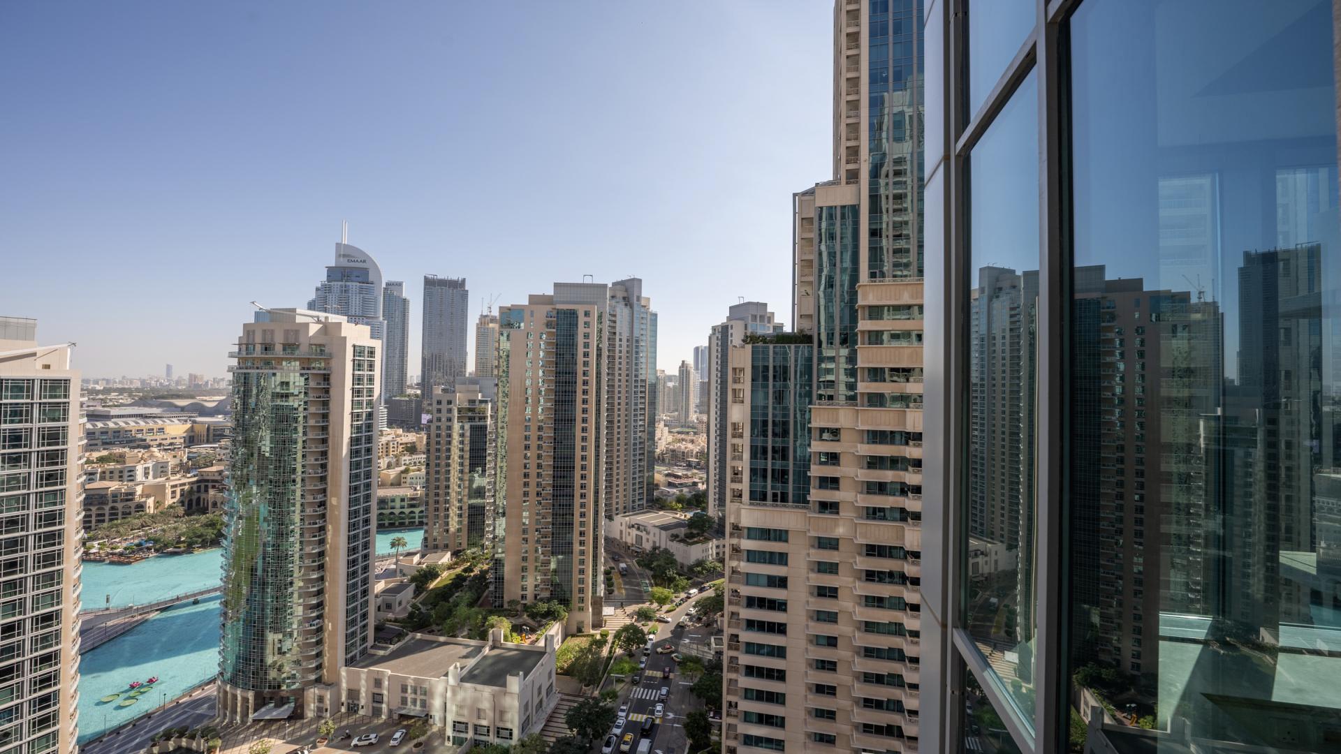 High-Floor Apartment with Full Burj Khalifa View in 29 Boulevard - Image 8